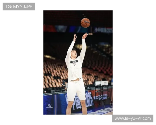 曾凡博力争NBA舞台,冲击梦想新高峰!