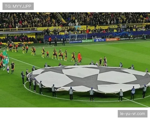 费尔明青年队欧冠赛场表现稳健，力克劲敌成功晋级下一轮