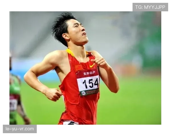 刘翔训练室里一个哨子响十几分钟没人理,他到底多恐怖? 刘翔训练室里一个哨子响十几分钟没人理,他到底多恐怖?